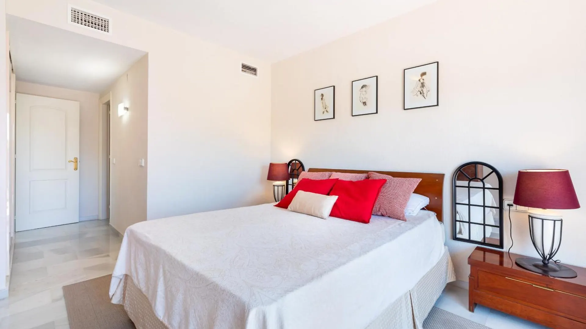 Aquamijas - 2 Bedroom Apartment In Las Lagunas Fuengirola 0*,